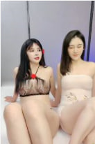 姐妹丼淫语挑逗 相互指交缠绵到高潮 海报