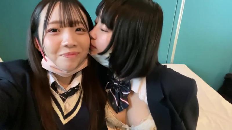 [無碼]FC2-PPV-3190261【顔出し】ひめちゃんとあおいちゃん一緒に… 海报