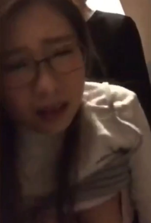 《百度云泄密》几十万人追踪的IG大奶网红极品私密视讯被曝光1 海报