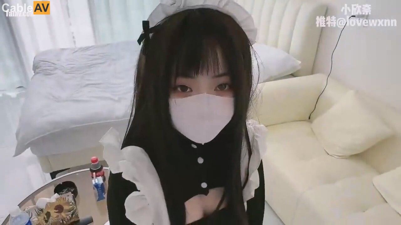 【糖心Vlog】美乳女仆的肉体侍奉 海报